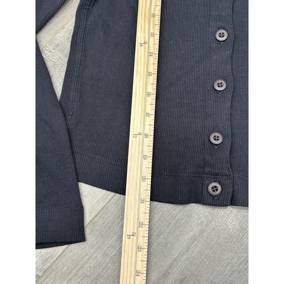 Amo Women's Black Knit Puff Sleeve Button Up Cardigan Sweater Size Medium - Picture 9 of 10